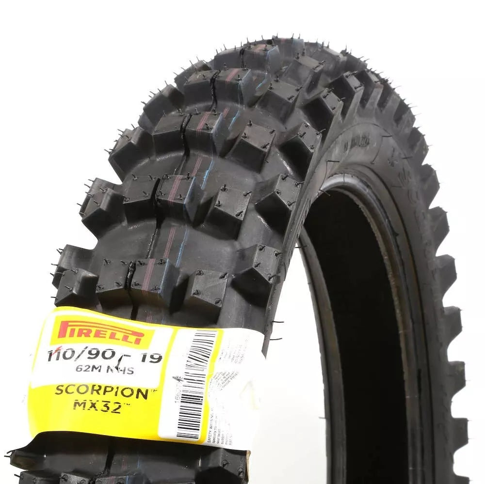 Zadní pneumatika Pirelli Scorpion MX32 110/90-19