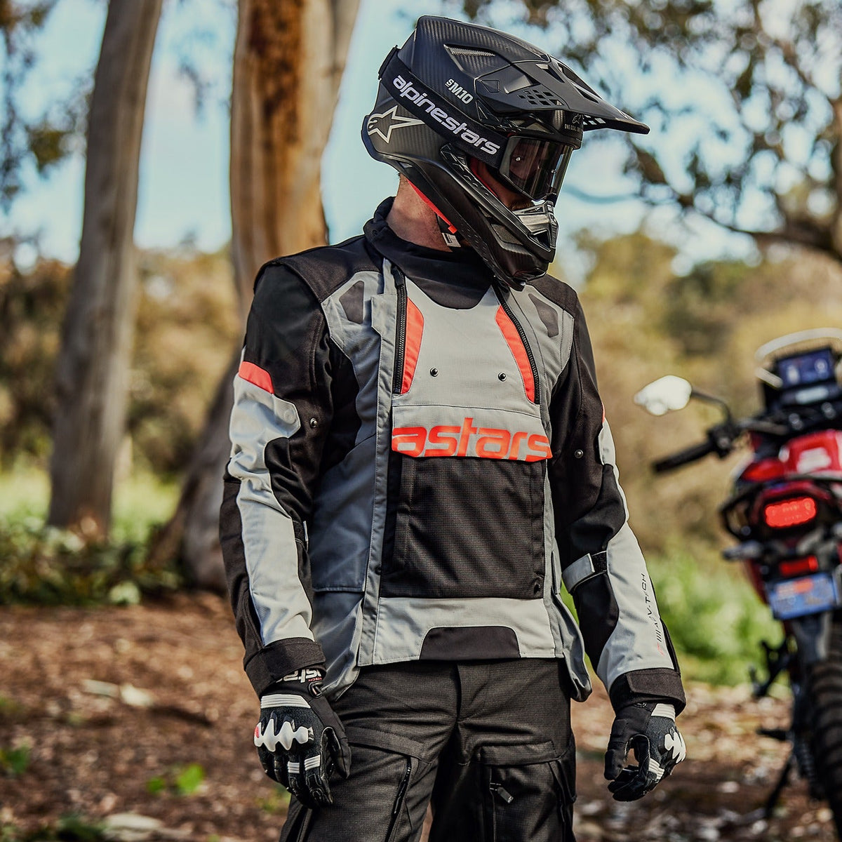 Bunda Alpinestars Harok Drystar světle šedá/tmavě šedá/černá/červená fluo