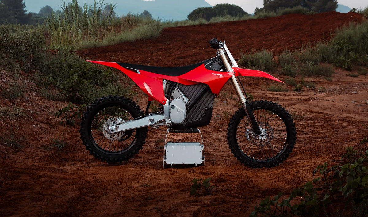 Stark VARG MX 1.2 – Stark Red (červená)